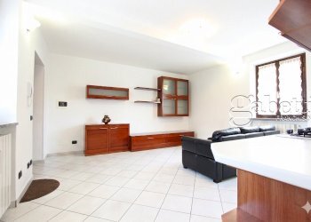 zona giorno.jpg - Two-room apartment Via Paolo Castelnovo, Parabiago - photo 3