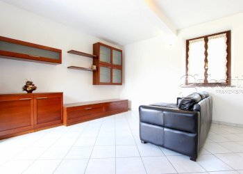 zona giorno - Two-room apartment Via Paolo Castelnovo, Parabiago - photo 4