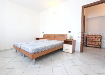 camera - Two-room apartment Via Paolo Castelnovo, Parabiago - photo 9