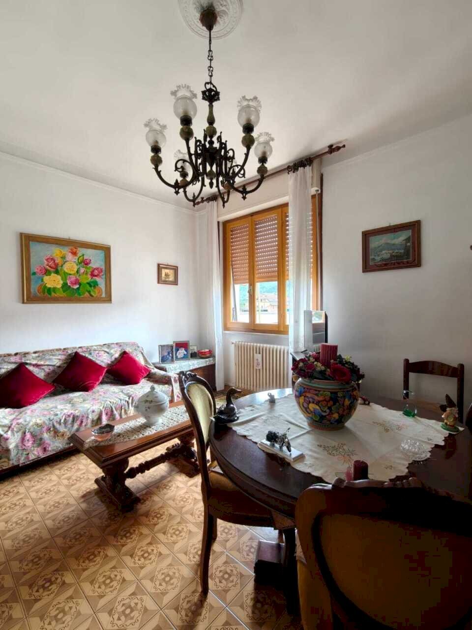 WhatsApp Image 2026-05-14 at 12.05.37 (1).jpg - Quadrilocale Villafranca in Lunigiana - foto 1