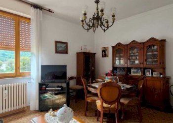 WhatsApp Image 2026-05-14 at 12.05.36 (1).jpg - Quadrilocale Villafranca in Lunigiana - foto 3