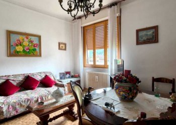 WhatsApp Image 2026-05-14 at 12.05.36 (2).jpg - Quadrilocale Villafranca in Lunigiana - foto 4