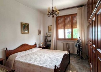WhatsApp Image 2026-05-14 at 12.05.37 (4).jpg - Quadrilocale Villafranca in Lunigiana - foto 11