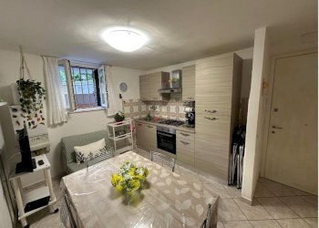 ca1 - Two-room apartment Carrara - photo 1