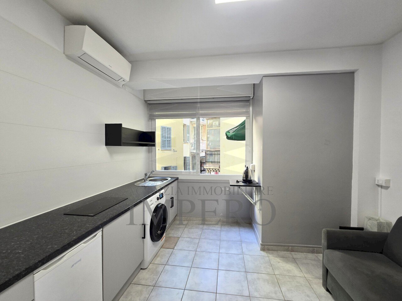 7.jpg - Two-room apartment Passeggiata G. Oberdan 19, Ventimiglia - photo 1