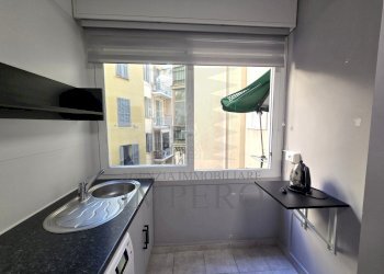 4.jpg - Two-room apartment Passeggiata G. Oberdan 19, Ventimiglia - photo 9