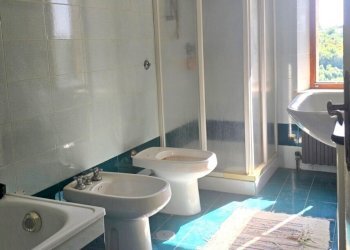 bagno1 - Casale Vocabolo Poggio del Pianello 9, Baschi - foto 14