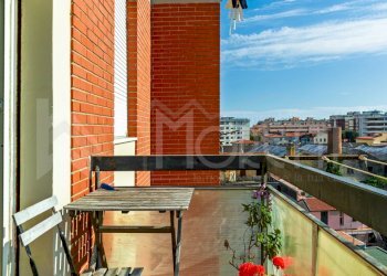 balcone cucina.jpg - Quadrilocale Via San Jacopo In Acquaviva, Livorno - foto 27