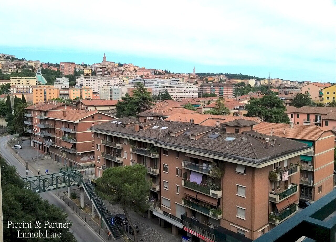01 - Attic Via Martiri dei Lager 156, Perugia (neighborhood Madonna Alta) - photo 1