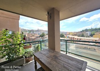 14 - Attic Via Martiri dei Lager 156, Perugia (neighborhood Madonna Alta) - photo 14