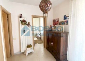 10.jpg - Quadrilocale Via Provinciale, Vezzano Ligure - foto 8