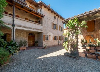 Villa Via I. Newton, Reggio nell'Emilia - foto 1