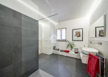 Villa Via I. Newton, Reggio nell'Emilia - foto 16