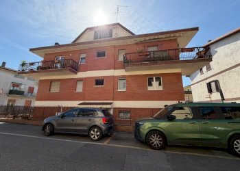 WhatsApp Image 2026-05-09 at 10.22.57 (2) - Three-room apartment Fiano Romano - photo 1
