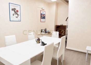file_00000000624c71f4a9bb4d9c6d21378b - Agenzia Intermediazioni Immobiliari Via Val Chisone 24, Roma - foto 3