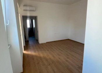 Immagine WhatsApp 2025-10-11 ore 10.52.21_bb6ead0b - Quadrilocale Sarzana - foto 3