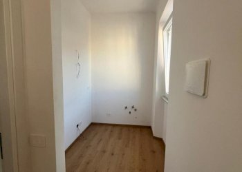 Immagine WhatsApp 2025-10-11 ore 10.52.21_ed469777 - Quadrilocale Sarzana - foto 4
