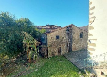 Casa indipendente Bagni di Lucca - foto 9