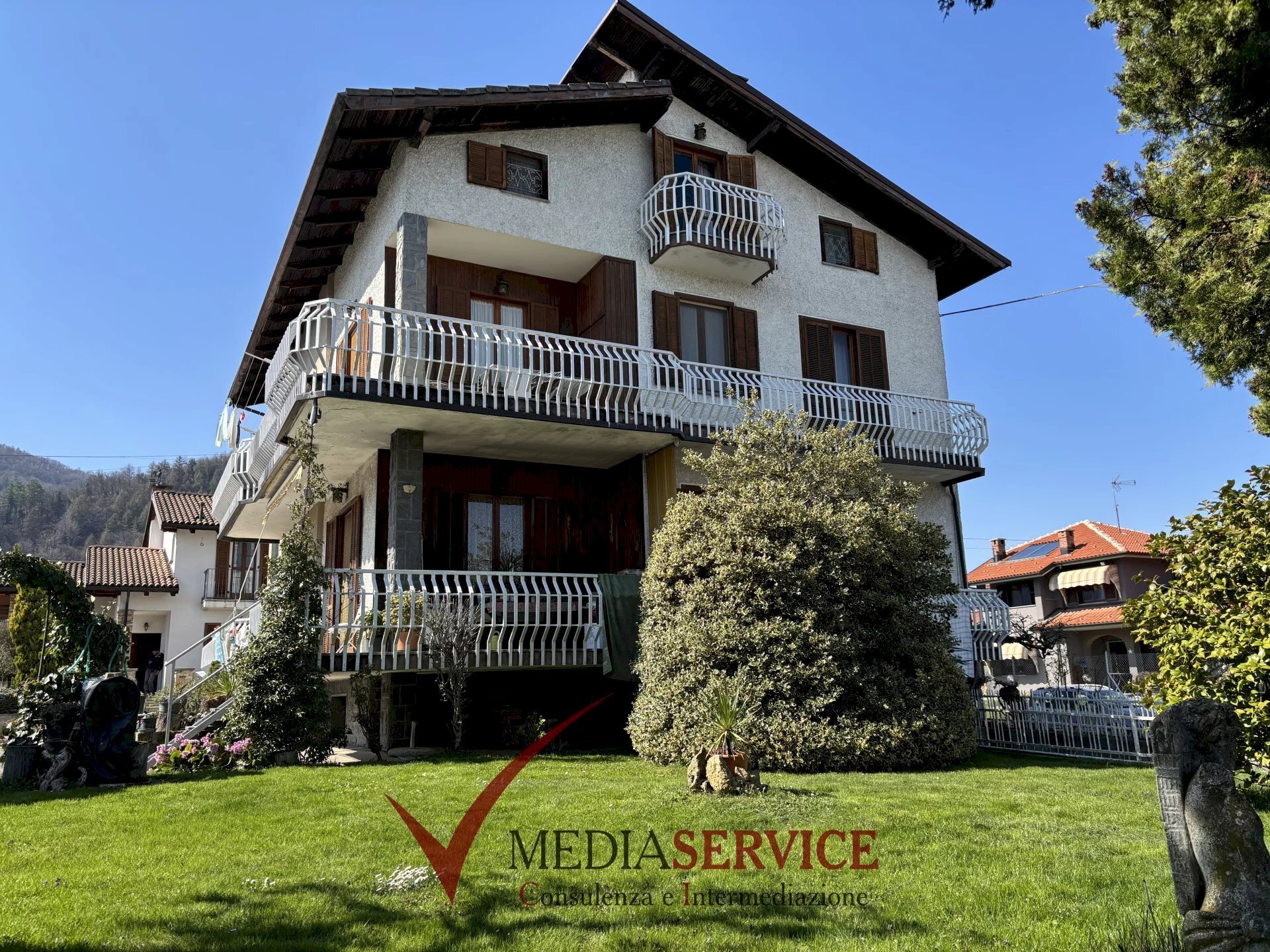 Villa Via Caraglio, Vignolo - photo 1