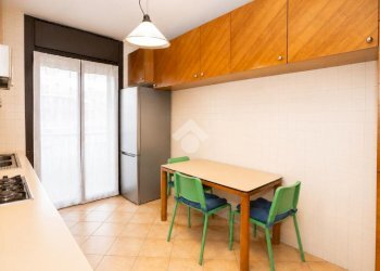 Four-room apartment via giotto, hamlet Milano 3, Basiglio - photo 10