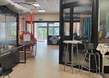 Negozio via semini, Genova (zona Pontedecimo) - foto 2