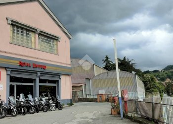 Negozio via semini, Genova (zona Pontedecimo) - foto 32