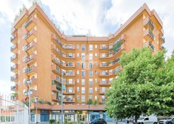 Three-room apartment Viale Giovanni Suzzani, Milano (neighborhood Bicocca) - photo 22