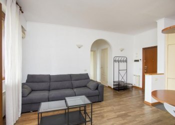 Two-room apartment Peschiera Borromeo - photo 3