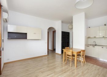 Two-room apartment Peschiera Borromeo - photo 1