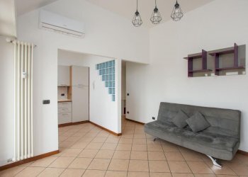 Two-room apartment Peschiera Borromeo - photo 1