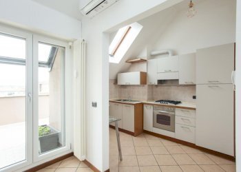 Two-room apartment Peschiera Borromeo - photo 7