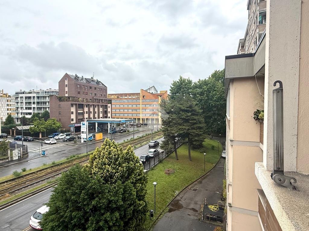 Three-room apartment Via dei Guarneri, Milano (neighborhood Vigentino) - photo 3