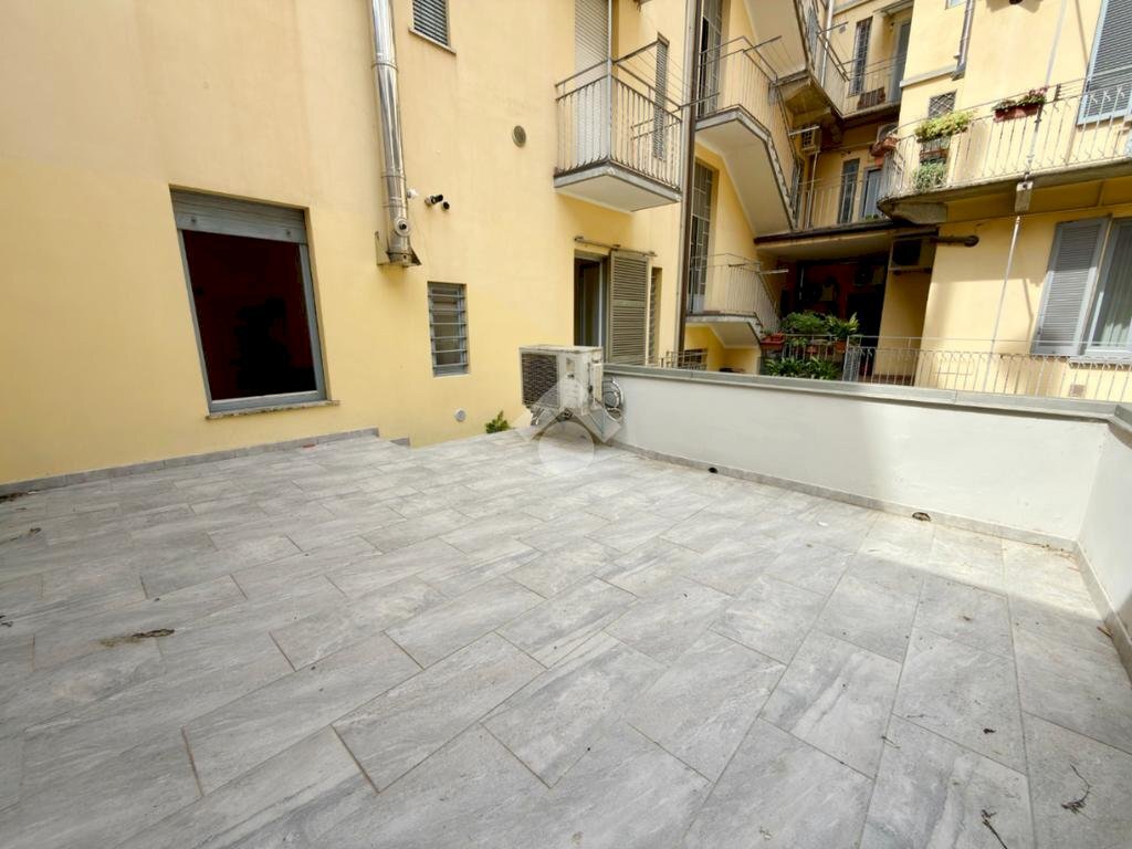 Two-room apartment Via Adda, Milano (neighborhood Isola) - photo 1