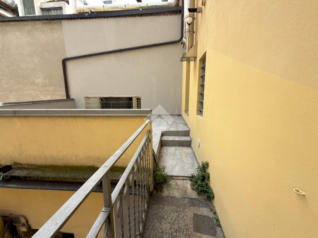 Two-room apartment Via Adda, Milano (neighborhood Isola) - photo 3