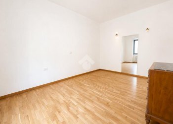 Two-room apartment Via Adda, Milano (neighborhood Isola) - photo 10