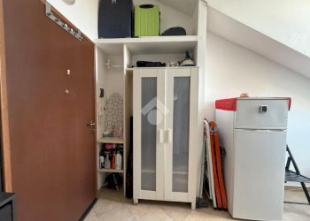 One-room apartment Via barge, Torino (neighborhood Cenisia) - photo 4