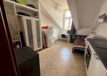 One-room apartment Via barge, Torino (neighborhood Cenisia) - photo 5