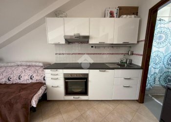 One-room apartment Via barge, Torino (neighborhood Cenisia) - photo 7
