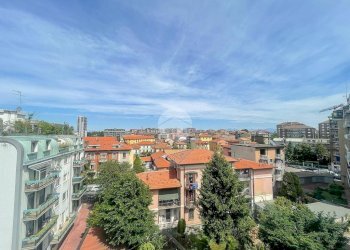 Two-room apartment Via Vincenzo da Seregno, Milano (neighborhood Affori) - photo 1