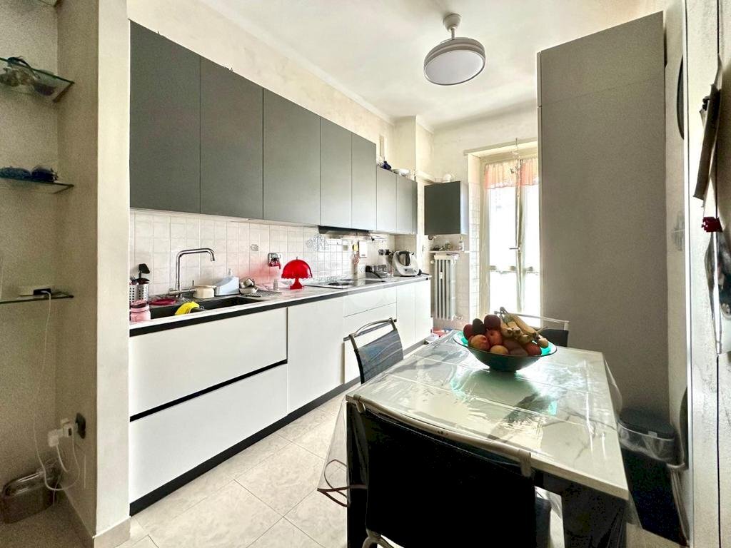 Three-room apartment Via Giuseppe Francesco Medail, Torino (neighborhood Campidoglio) - photo 3