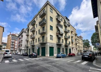 Three-room apartment Via Giuseppe Francesco Medail, Torino (neighborhood Campidoglio) - photo 1