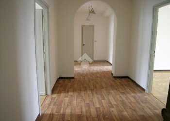 Four-room apartment Viale Conseil Des Commis, Aosta - photo 14