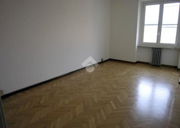 Four-room apartment Viale Conseil Des Commis, Aosta - photo 15