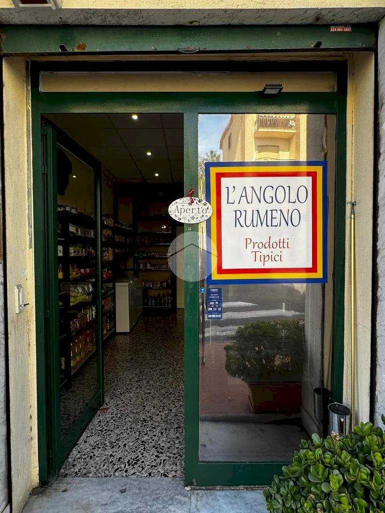 Shop Via Angelo Siffredi, Imperia - photo 3