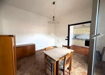 Two-room apartment Lungobisagno Dalmazia, Genova (neighborhood Staglieno) - photo 4