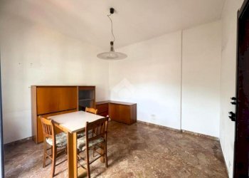 Two-room apartment Lungobisagno Dalmazia, Genova (neighborhood Staglieno) - photo 6