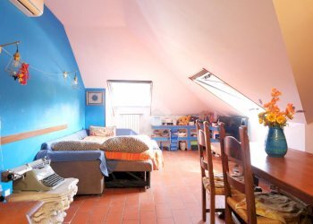 Two-room apartment Via Ferrarin, Segrate - photo 3