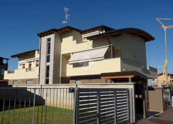 Four-room apartment Via Impastato, Carugate - photo 3