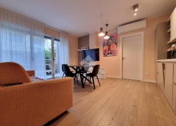 Two-room apartment Via Gran paradiso, Carugate - photo 9