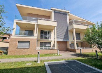 Two-room apartment Via Gran paradiso, Carugate - photo 31